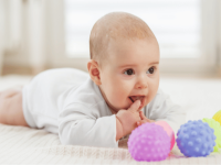 Baby activities – Creative ideas for 0-6 month olds