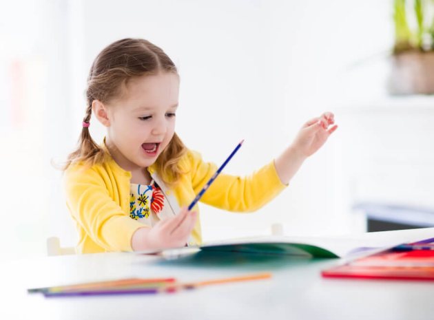 Easy ways to support mark making in the early years