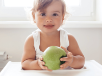 Sensory play – Smell and taste activities for babies
