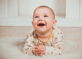Tummy time – Why it doesn’t have to be a battle