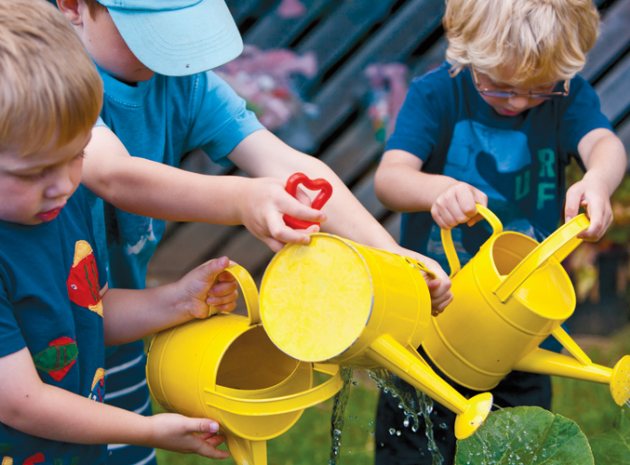 Early Years Science Activities for the Great Outdoors