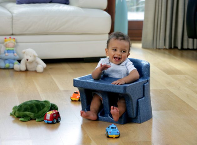 Cushi Tush Baby Seat A Helping Hand at Feeding Time Product Focus Teach Early Years