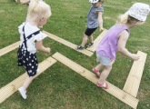 How early years play equipment helps with development