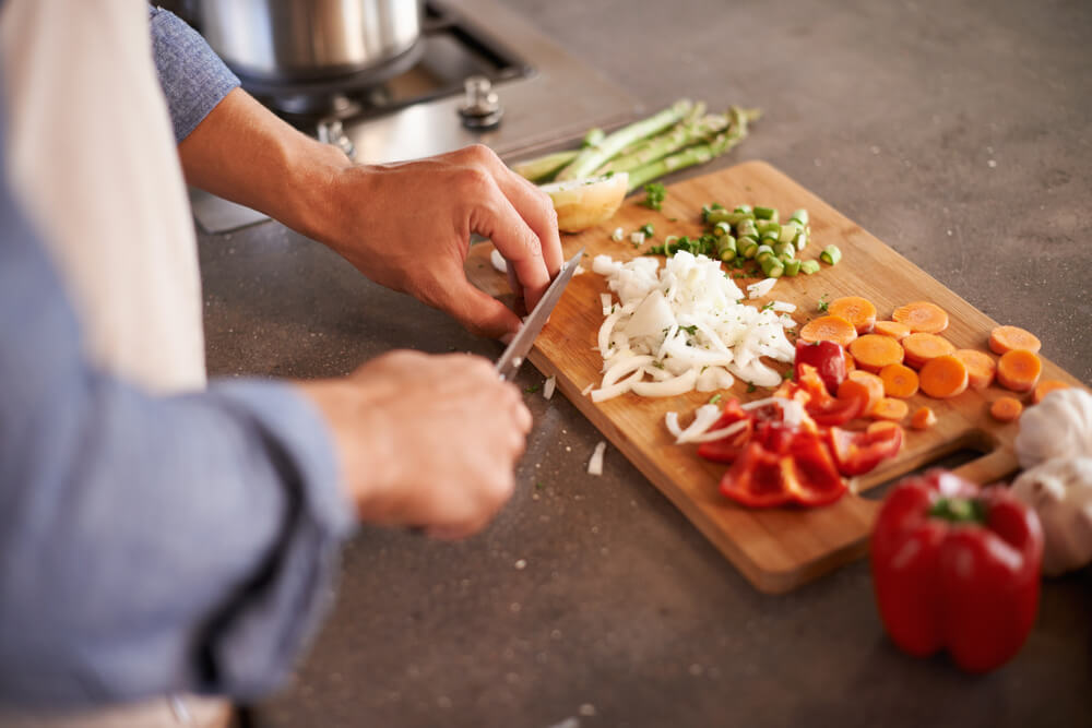 Food safety in EY – Why all food handlers must receive food safety training