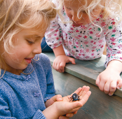 Early Years Science Activities for the Great Outdoors
