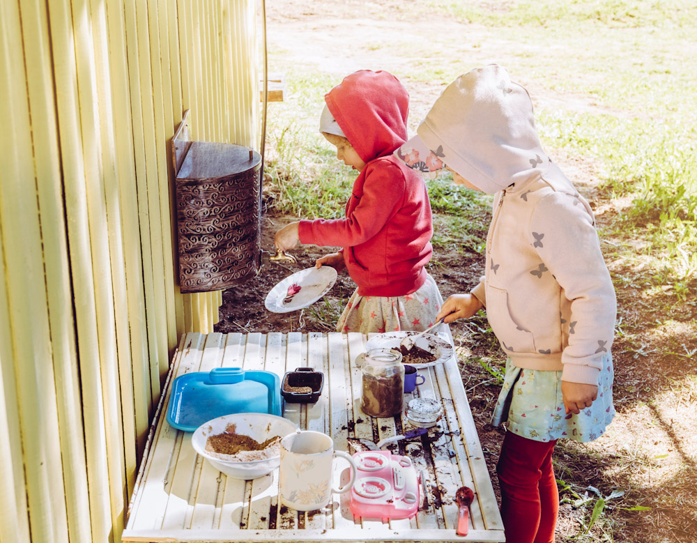 Messy play activities – Grasping new skills